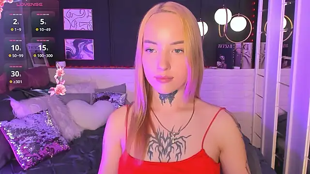 MarquiseMuse online show from 1, 3, 2026