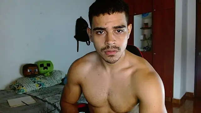 Snapshot of Kent_Rodriguez chatting on 28, 6, 2026 Kent Rodriguez online show from 28, 6, 2026