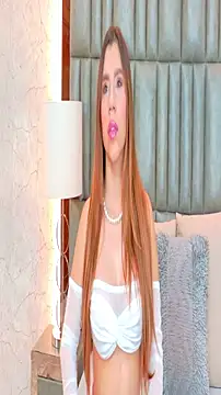 Snapshot of SamantaHall chatting on 26, 11, 2025 SamantaHall online show from 26, 11, 2025