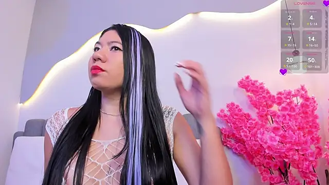 lunaa hart online show from 6, 4, 2026