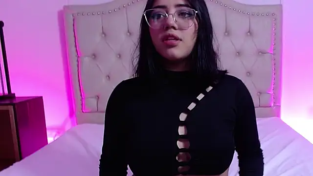 Lia Lean online show from 29, 11, 2025