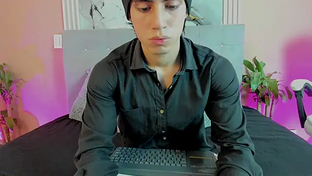 eren jeager online show from 24, 2, 2026