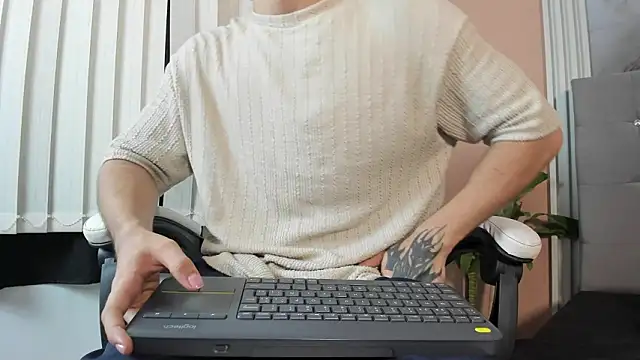 eren jeager online show from 12, 3, 2026