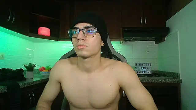 Snapshot of eren_jeager chatting on 26, 11, 2025 eren jeager online show from 26, 11, 2025