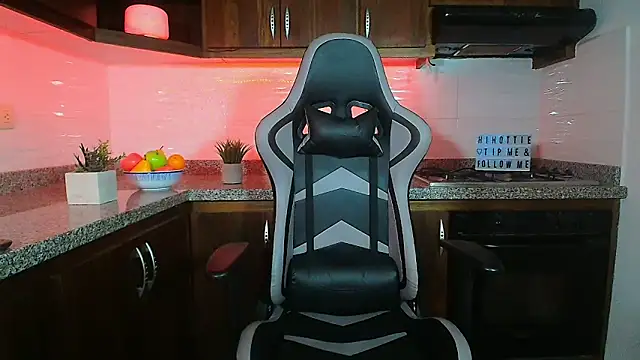 eren jeager online show from 5, 12, 2025