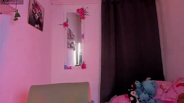 Cristal dark online show from 2, 3, 2026