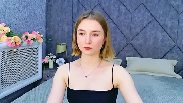 Janice Corona online show from 7, 4, 2026