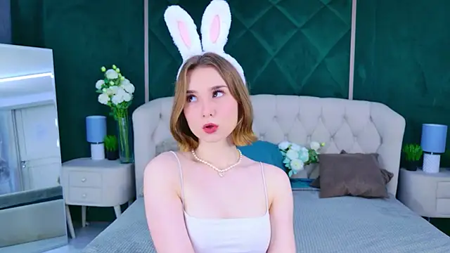 Janice Corona online show from 3, 4, 2026