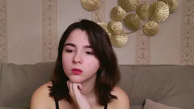 Wendy Finch online show from 22, 12, 2025