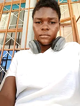 VirginPrincess06 online show from 5, 2, 2026