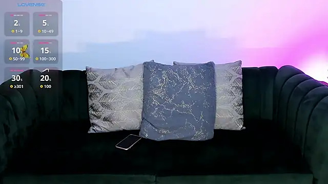 Snapshot of Ariel_Laurentt chatting on 9, 1, 2026 Ariel Laurentt online show from 9, 1, 2026