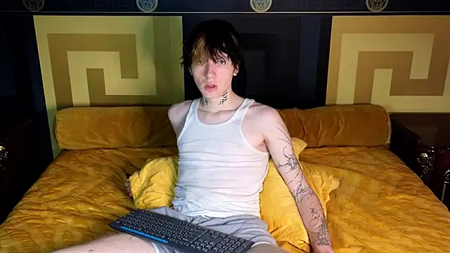 Snapshot of TRAVIS_CLAS chatting on 22, 11, 2025 TRAVIS CLAS online show from 22, 11, 2025