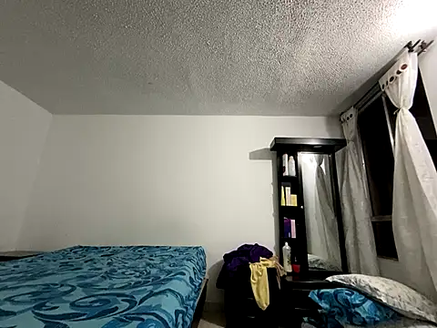 Snapshot of LyaRose chatting on 29, 11, 2025 LyaRose online show from 29, 11, 2025