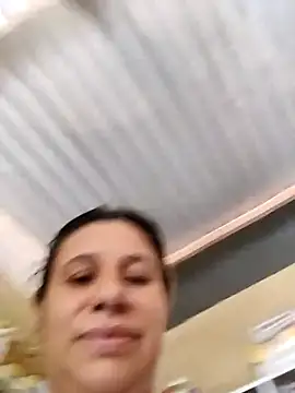 MIA-LARIOS online show from 31, 3, 2026