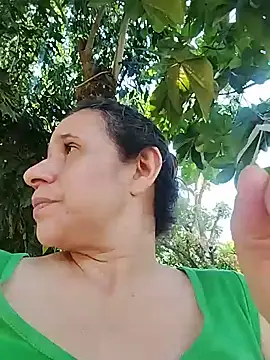 MIA-LARIOS online show from 12, 6, 2026