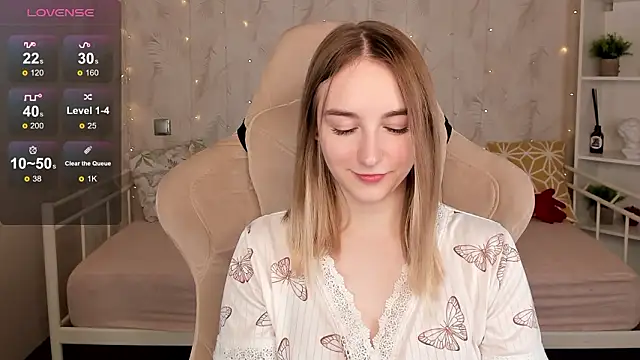 Shy Polly online show from 3, 2, 2026