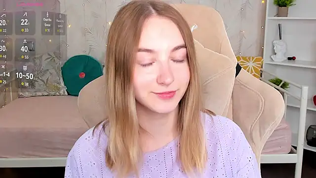 Shy Polly online show from 24, 3, 2026