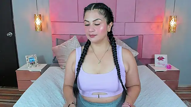 Snapshot of XiommyMorriss chatting on 28, 11, 2025 XiommyMorriss online show from 28, 11, 2025