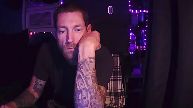 KingCole2390 online show from 6, 2, 2026