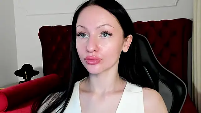 NaomiBlakes online show from 3, 12, 2025