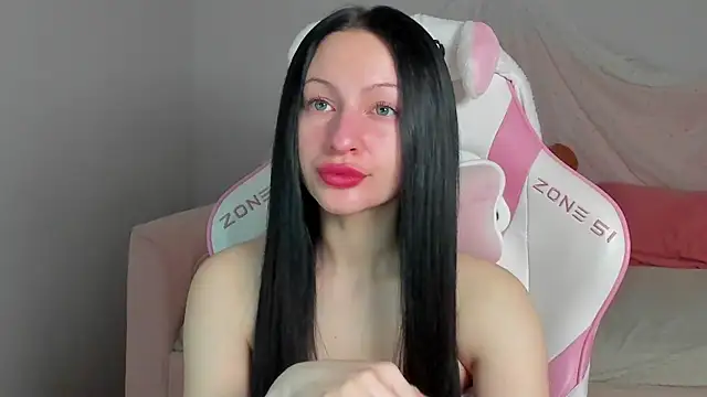 NaomiBlakes online show from 7, 3, 2026