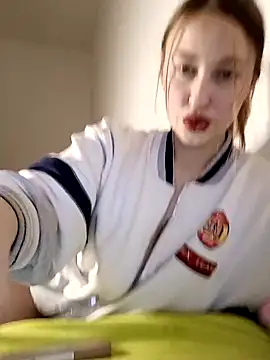 Susiee Redd online show from 23, 2, 2026