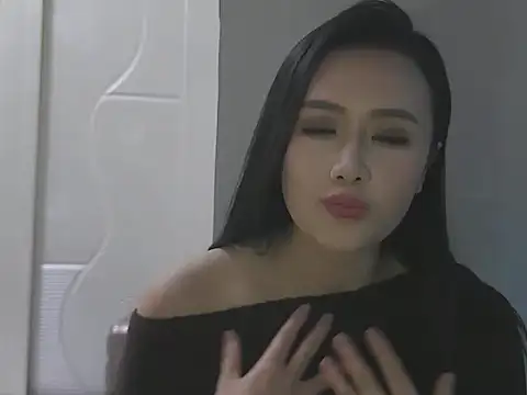 A-Emilyy online show from 1, 12, 2025