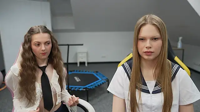 Charlotte Dreams online show from 17, 2, 2026