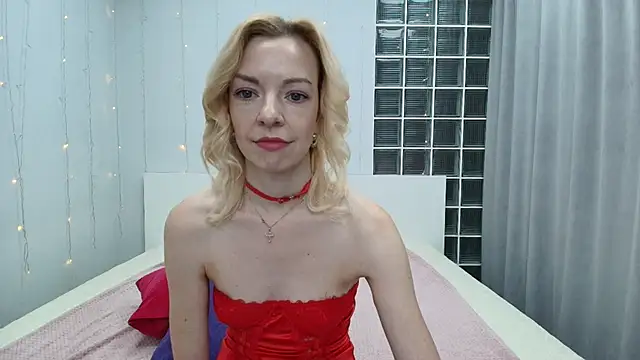 Snapshot of Brightly_Heizer chatting on 19, 5, 2026 Brightly Heizer online show from 19, 5, 2026