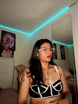 SamathaMay online show from 10, 4, 2026