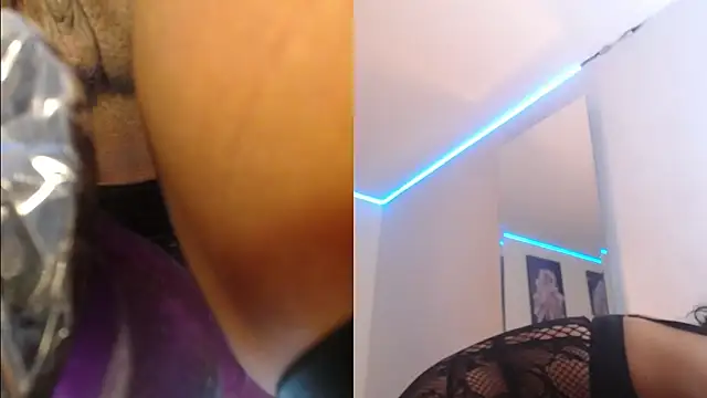 SamathaMay online show from 18, 4, 2026