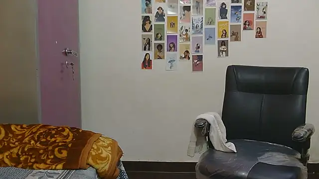 Snapshot of Honey_Baby1 chatting on 5, 6, 2026 Honey Baby1 online show from 5, 6, 2026