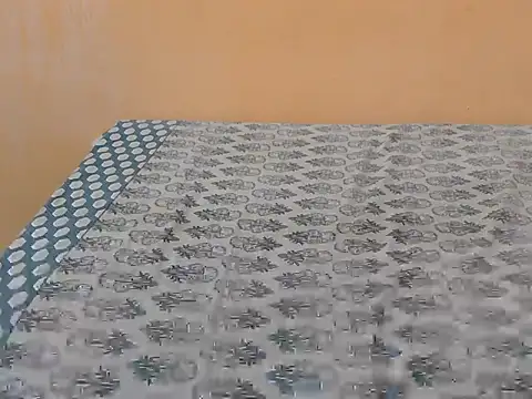 Honey Baby1 online show from 15, 1, 2026