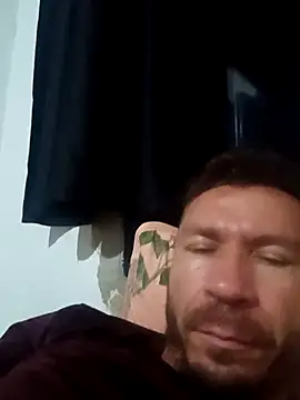 RobertoLuiz84 online show from 21, 4, 2026