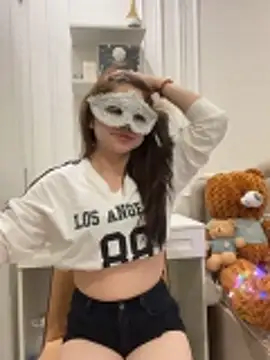 Queen-of-Love online show from 9, 3, 2026