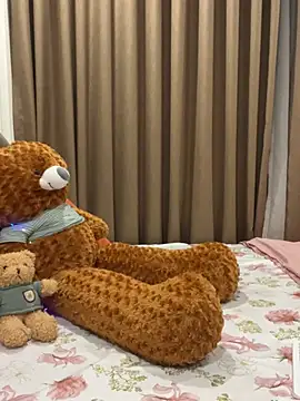 Queen-of-Love online show from 10, 3, 2026