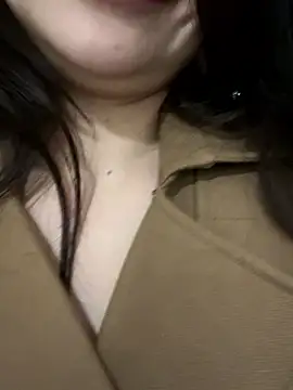 Queen-of-Love online show from 9, 2, 2026