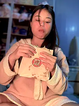 Snapshot of Toffee-00 chatting on 30, 11, 2025 Toffee-00 online show from 30, 11, 2025