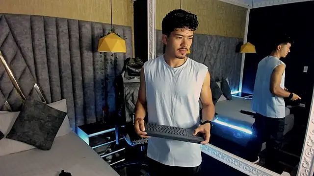 NicolaiKarav online show from 1, 3, 2026