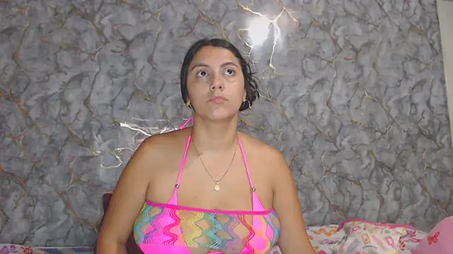 Snapshot of miarouse1531 chatting on 31, 5, 2026 miarouse1531 online show from 31, 5, 2026