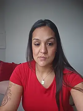 EllaEsEstrella online show from 3, 8, 2026