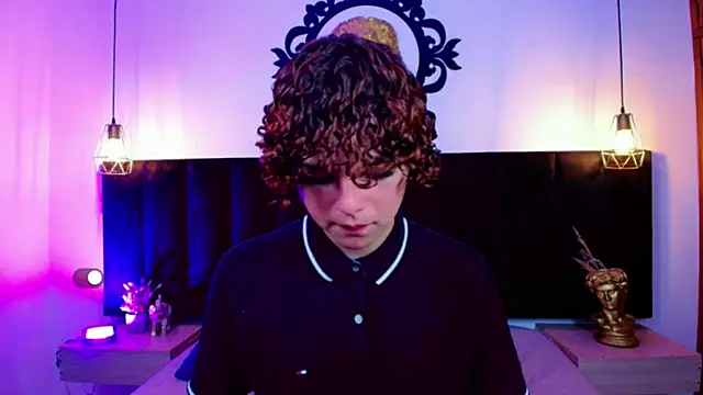 Skyee angel online show from 6, 1, 2026