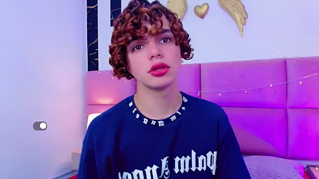 Skyee angel online show from 10, 1, 2026