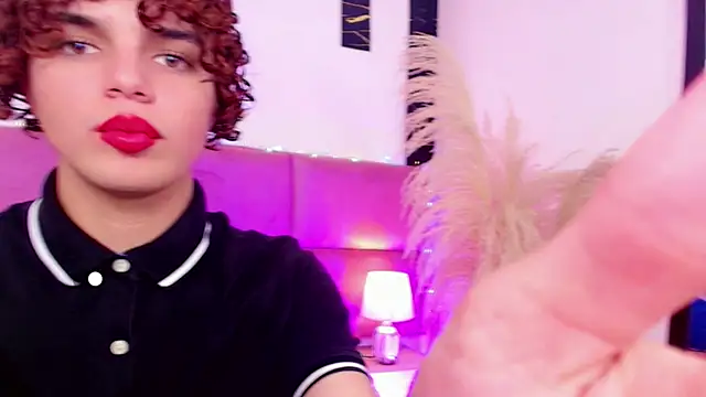 Skyee angel online show from 16, 12, 2025