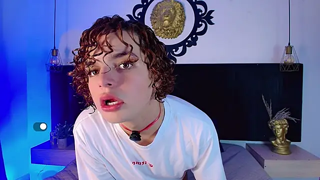 Skyee angel online show from 8, 3, 2026