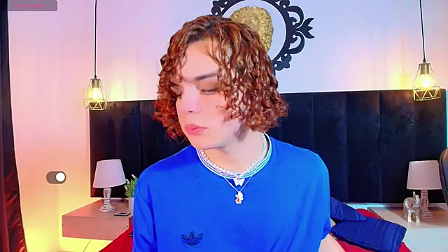 Skyee angel online show from 22, 4, 2026