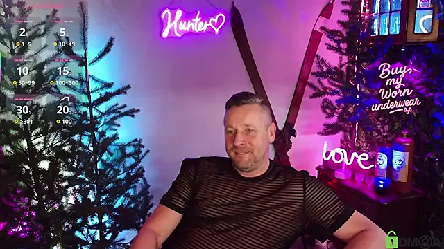 Hunter Fl online show from 25, 2, 2026