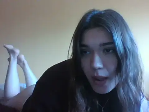 frutillitaaok  online show from 7, 7, 2026