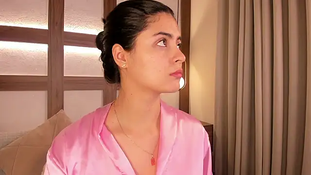 SarhaVega online show from 27, 3, 2026