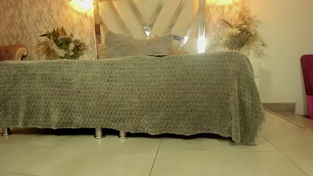 Snapshot of Mysterius_Woman chatting on 25, 5, 2026 Mysterius Woman online show from 25, 5, 2026